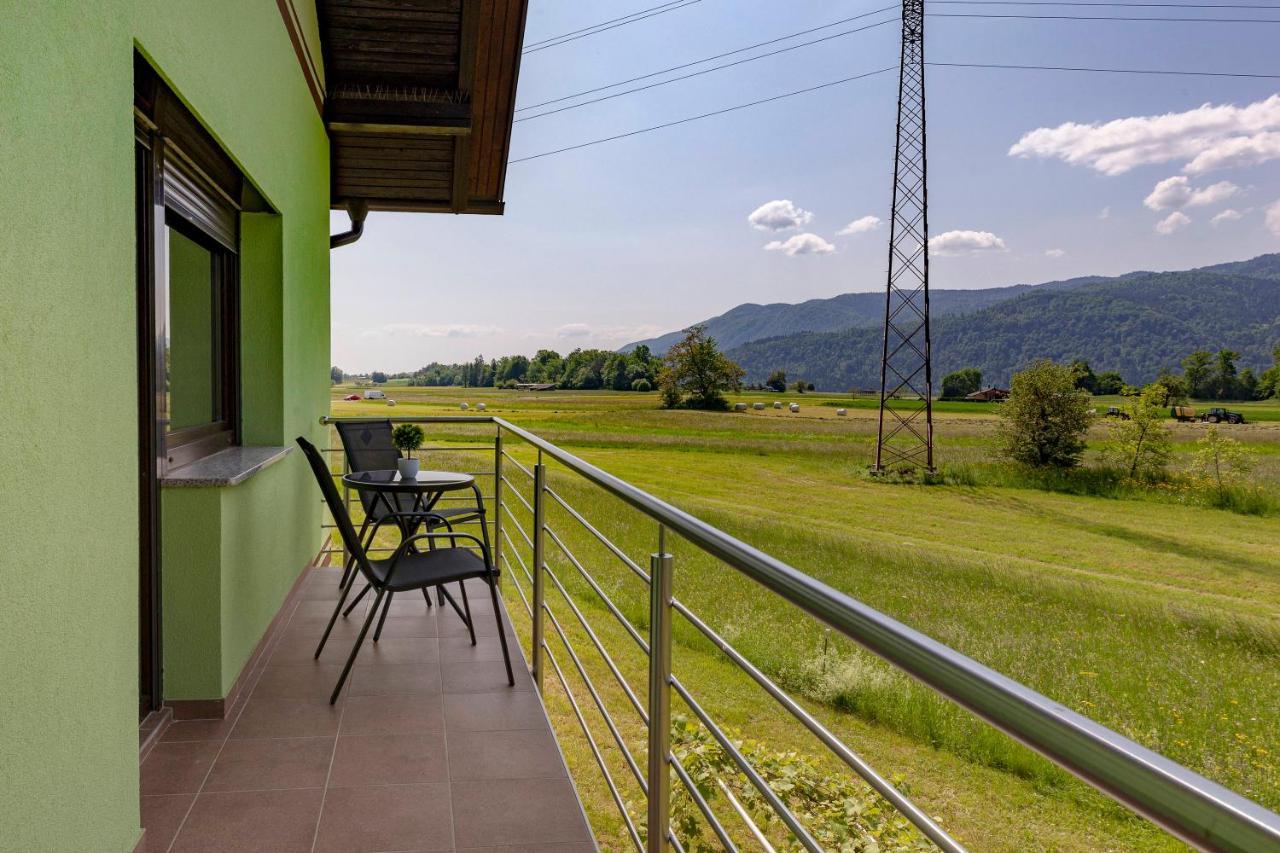Apartamento Hisa V Zelenem Bled Exterior foto